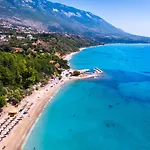 Kefalonia Escape * Kefalonia Island
